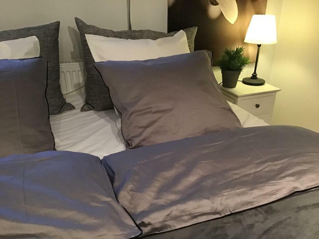 Special Offer,One Of Its Kind, Extremely Central In Herning, Danish Hosts, Extremely Clean, Very Quiet Street But A Stonethrough From Bars & Restaurants Exterior photo